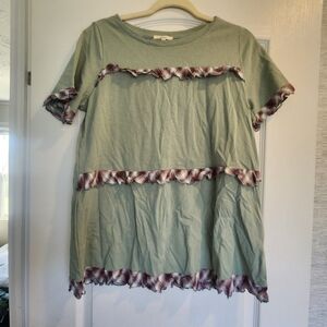 Easel Green Ruffle Trim Blouse Size S BNWT